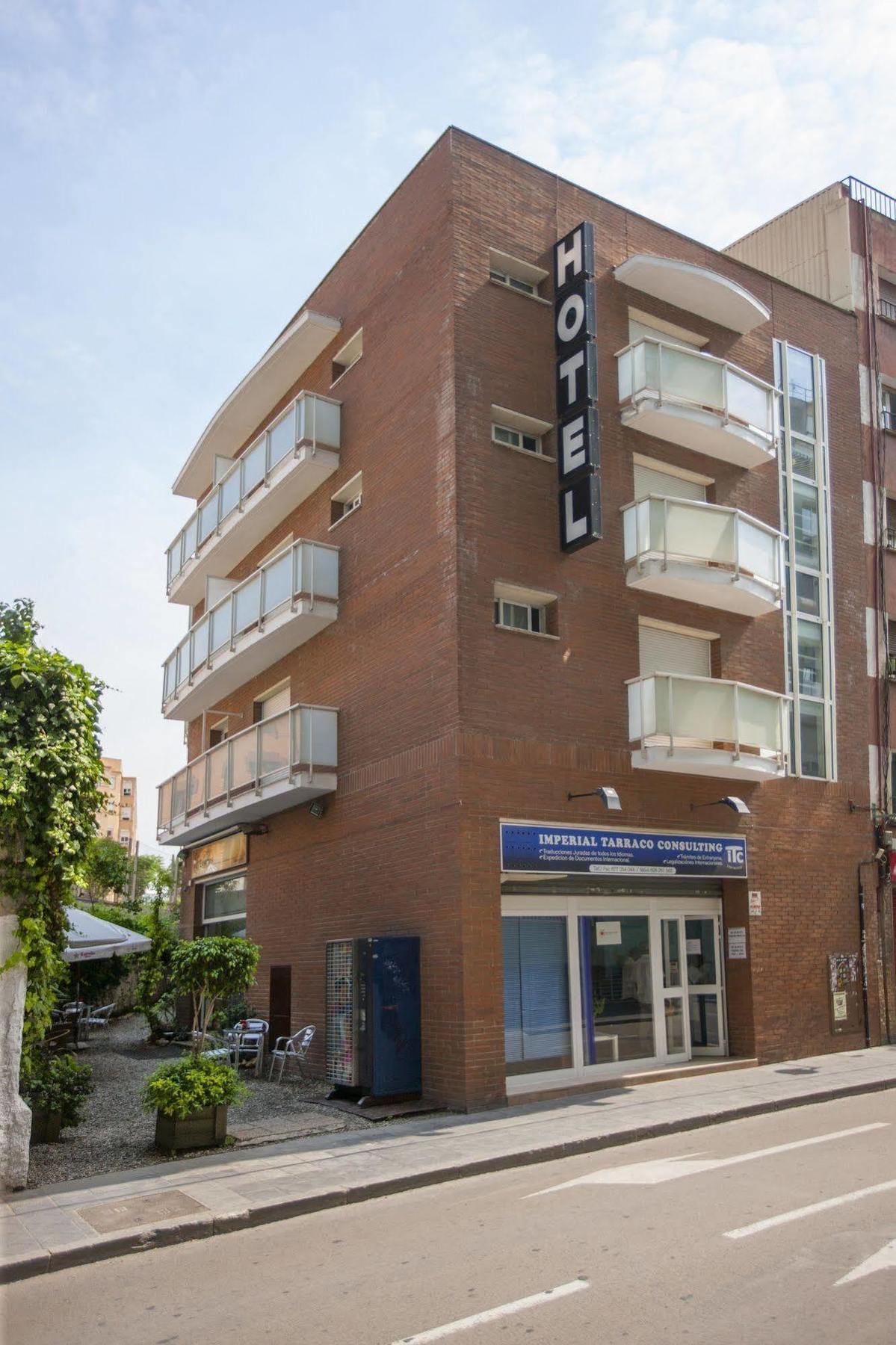 Hotel Cosmos